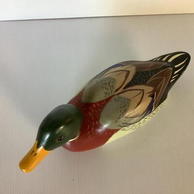 E580 1993 Maine Woods Carved Decoy by Lois 