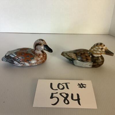 E584 Pair of Hand painted 6â€ Decoys 