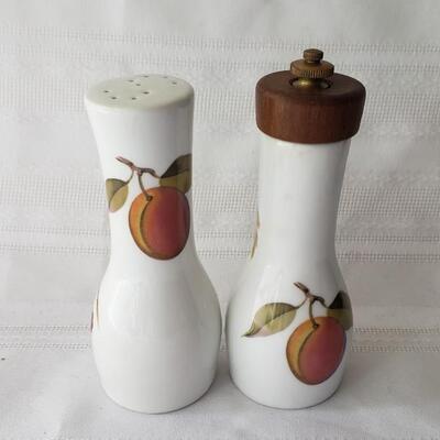 Royal worcester salt and pepper set in box