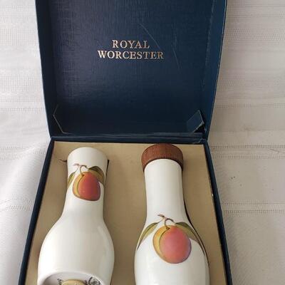 Royal worcester salt and pepper set in box