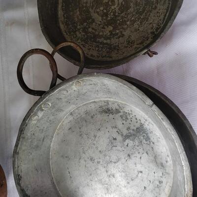 Large copper pan collection 