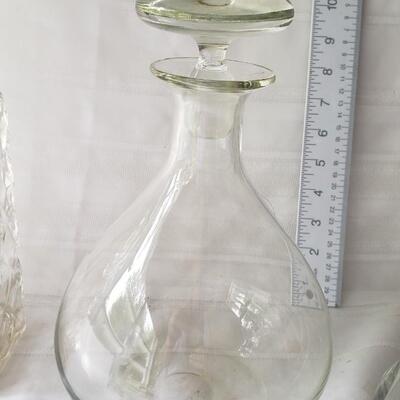 6 vintage decanters