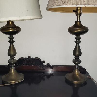 2 vintage brass lamps need new shades