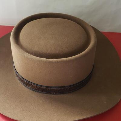 Stetson hat vintage never worn in box size 6 3/4 