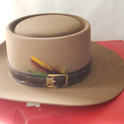 Stetson hat vintage never worn in box size 6 3/4 
