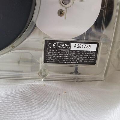 Wind up transparent radio  It works! 