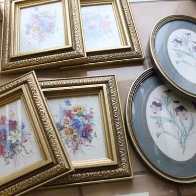 Lot 108 Small Floral Framed Prints
