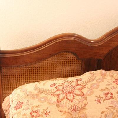 Lot 124 King Headboard, Mattress & Bedding