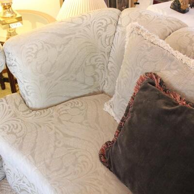 Lot 133 Sofa & Loveseat - Previously Loved