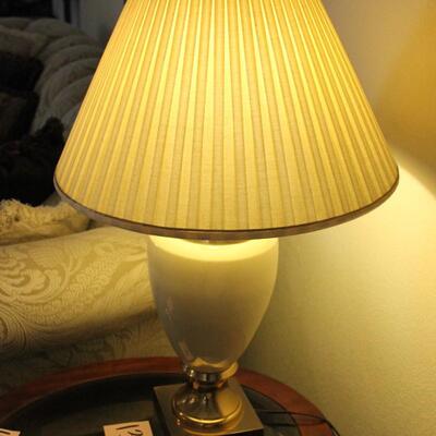 Lot 135 Pair of Side Table Lamps 