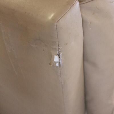 Lot 149 Leather Recliner - Well Loved