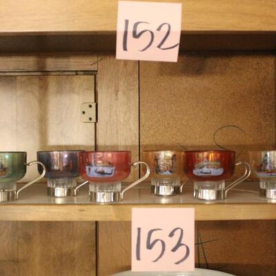 Lot 152 Set 6 or Mini Painted Colored Glasses