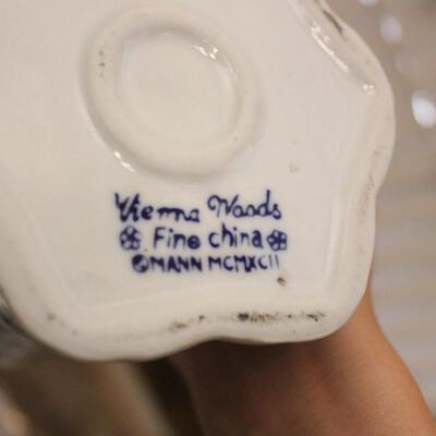 Lot 157 Blue & White Ceramic Pitcher & Solvang Souvenir