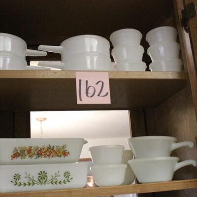 Lot 162 Milk Glass Kitchen/Bakeware 