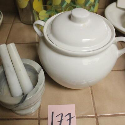 Lot 177 Marble Mortar - Cookie Jar 