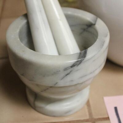Lot 177 Marble Mortar - Cookie Jar 