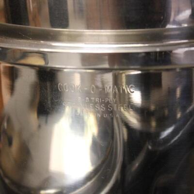 Lot 186 Cook-O-Matic Cookware Pots