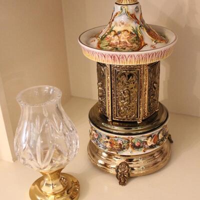 Lot 227 Misc. DÃ©cor (as is)