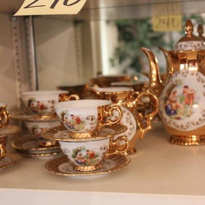 Lot 240 White/Gold Tea Set - Bavaria (Germany) 