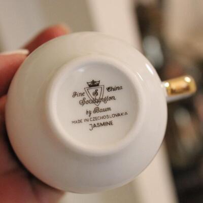 Lot 243 Czechoslovakia Jasmine Tea Set & Music Box