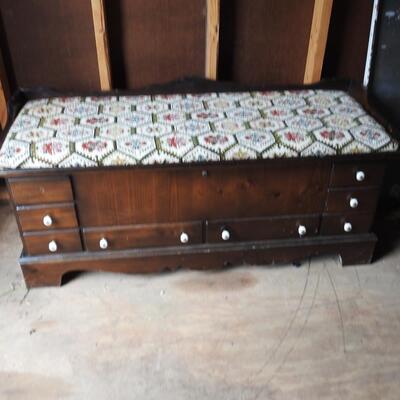 Padded Lane Cedar Chest