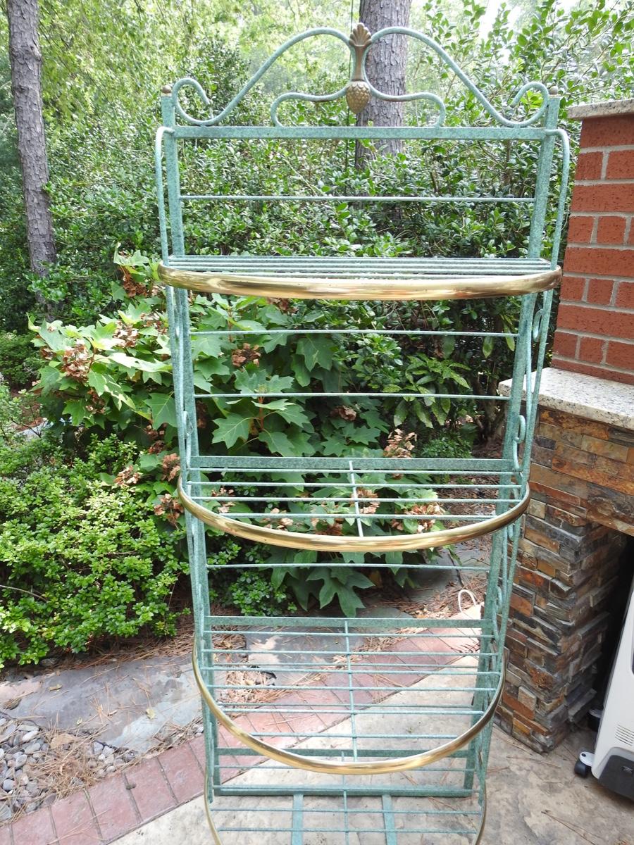 Metal Bakers Rack