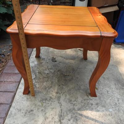 End table