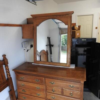 Queen Bedroom Set