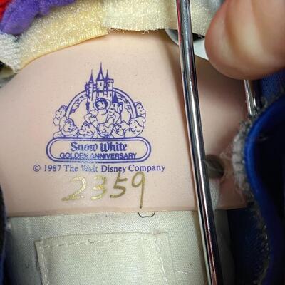 1987 Disney Snow White Golden Anniversary Porcelain Doll Figurine Numbered