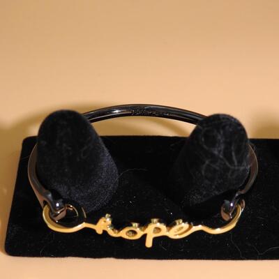 Braclets