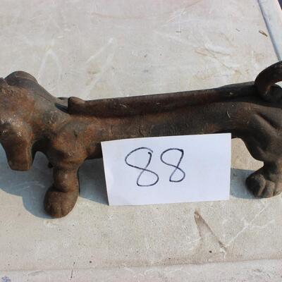  CAST IRON DOGGIE BOOT SCRAPPER 