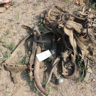   HITCHING GEAR