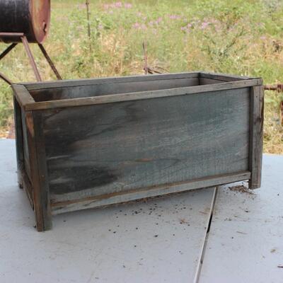   WOOD BARREL AND WOOD PLANTER