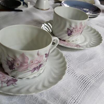 2 cups and saucers Tharaud Limoges 