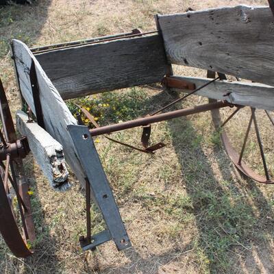  CART IMPLIMENT