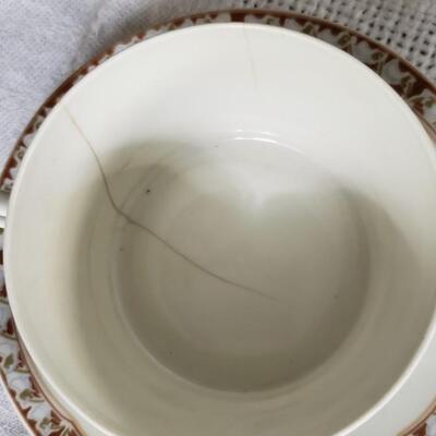 Haviland limoges teacup with hairline crack