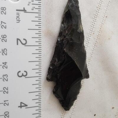 Glass? Arrow head?