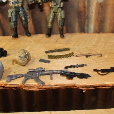 GI Joe Action Figures and Accessories - QTY 20+