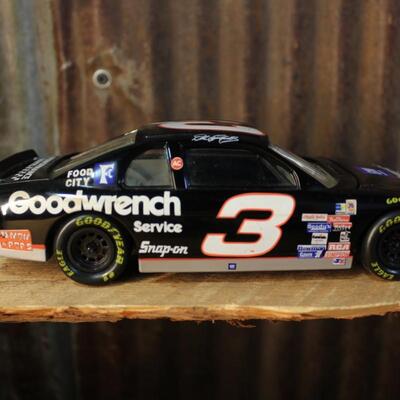 Dale Earnhardt & Jr. 1:24 Scale Diecast Cars - QTY 3