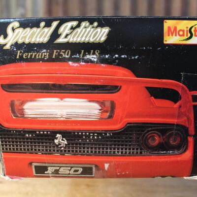 Maisto Special Edition Ferrari F75 (1995) - 1:18 Scale New