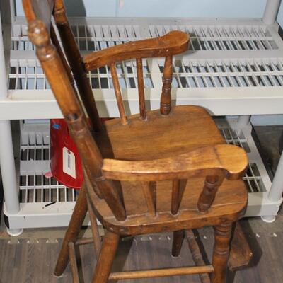 Antique High Chair, Wooden w/no Tray, Oak