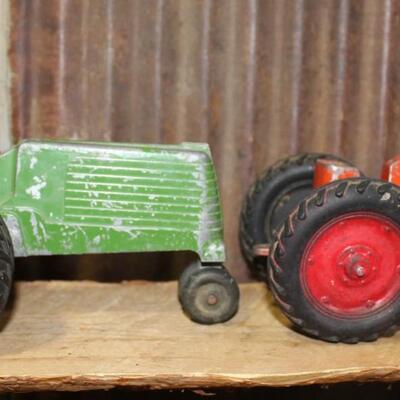 Antique Silk Toy Tractors, Diecast 1:16 Scale QTY 2
