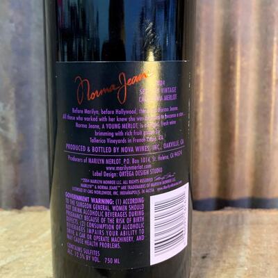 2004 Merlot, Marilyn Monroe / Norma Jean Collectible Bottle