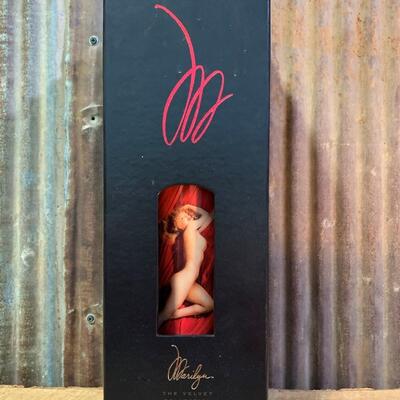 2002 Merlot, Marilyn Monroe Pose No. 2, Velvet Collection