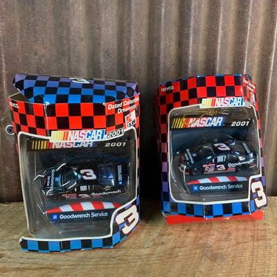Dale Earnhardt Sr., Ornaments, Plate & More - QTY 13