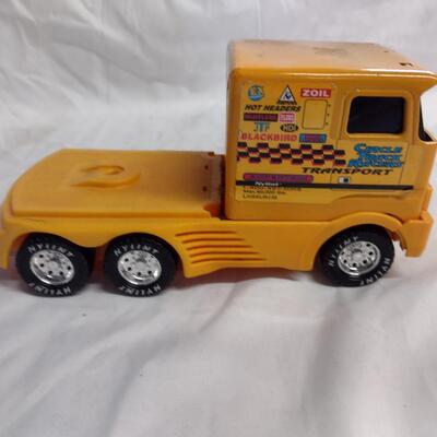 Vintage Pressed Steel & Plastic Farm Toys, Ny-lint / Buddy L - QTY 3