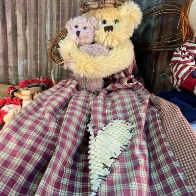 Plush Dolls and Bears - QTY 5
