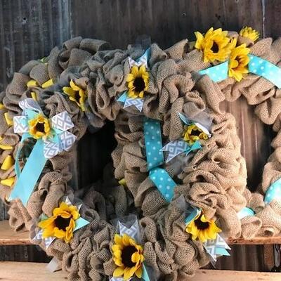 Burlap Welcome Wreath (s) - Beautifully Made DIY Piece - QTY 2