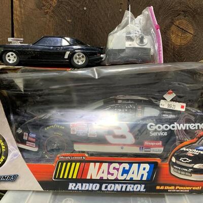 Large Dale Earnhardt Remote Control Car 1:18 Scale, NIB & Camaro