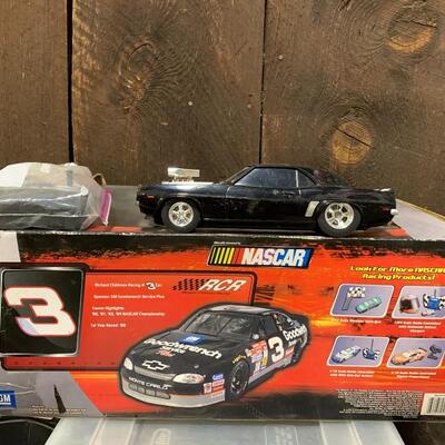 Large Dale Earnhardt Remote Control Car 1:18 Scale, NIB & Camaro